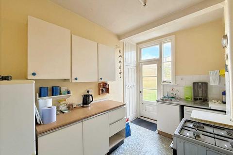 3 bedroom terraced house for sale, Leigh on Sea SS9