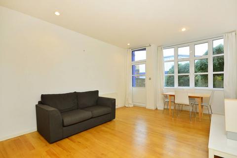 1 bedroom flat to rent, Coachmaker Mews, Clapham North, London, SW4