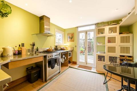 3 bedroom terraced house for sale, Tasman Road, Clapham North, London, SW9