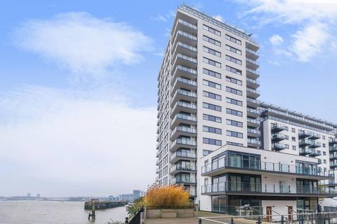 3 bedroom flat to rent, Wharf Street, Deptford, London, SE8