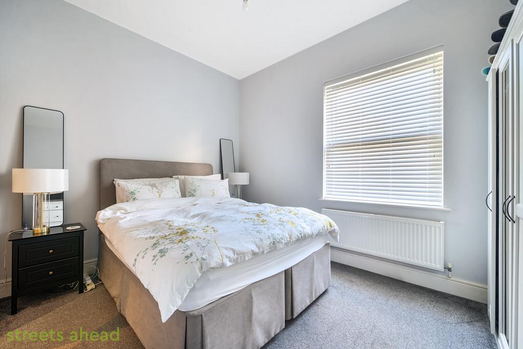 Apartment in London - View 4