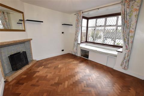 3 bedroom semi-detached house to rent, Northwood Avenue, Purley, CR8