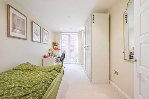 2 bedroom flat for sale, Hamme Building, E16, Royal Docks, London, E16