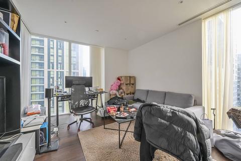 2 bedroom flat to rent, Maine Tower, Canary Wharf, London, E14