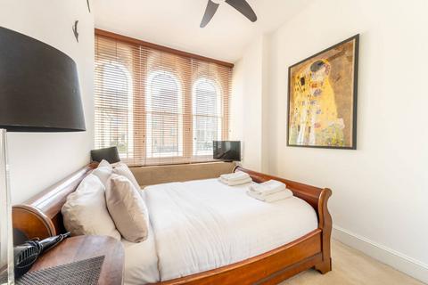 2 bedroom flat to rent, Clanricarde Gardens, Notting Hill, London, W2