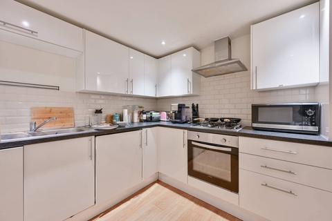 2 bedroom flat to rent, St Helens Gardens, North Kensington, W10