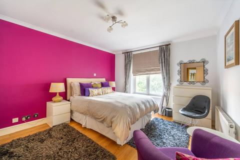 undefined, Bishops Bridge Road, Bayswater, London, W2