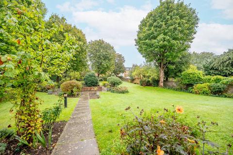 1 bedroom flat for sale, Blakesley Avenue, Ealing Broadway, London, W5