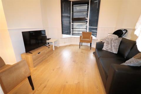 1 bedroom flat for sale, Maximfeldt Road, Erith, DA8