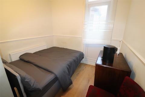 1 bedroom flat for sale, Maximfeldt Road, Erith, DA8