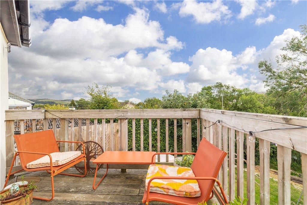 Outdoor Seating