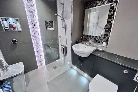 Cracknowl Aldern Way, Bakewell, DE45 1AJ