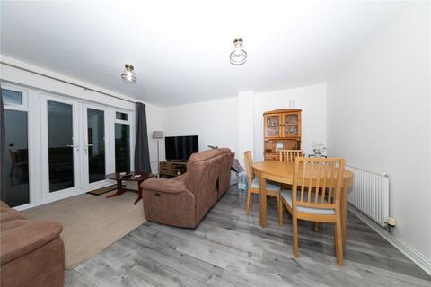 3 bedroom terraced house for sale, Hopton Grove, Newport Pagnell, Buckinghamshire, MK16