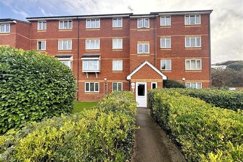 2 bedroom flat to rent, Jack Clow Road, West Ham