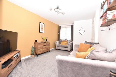 2 bedroom semi-detached house for sale, Whinmoor Way, Leeds, West Yorkshire