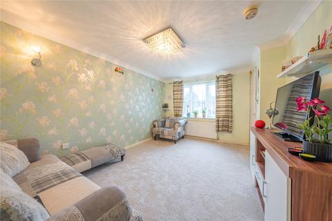 3 bedroom semi-detached house for sale, Amberton Road, Leeds