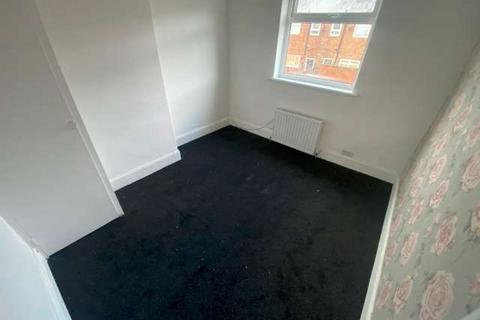 2 bedroom terraced house to rent, Tenth Street, Peterlee