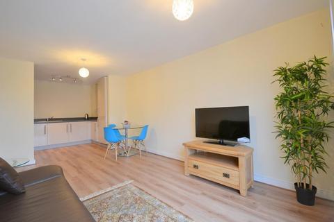 1 bedroom flat for sale, Barrington Court, 124 Wilton Road, London, SW1V