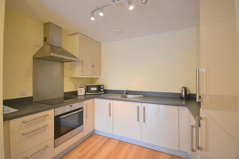 1 bedroom flat for sale, Barrington Court, 124 Wilton Road, London, SW1V