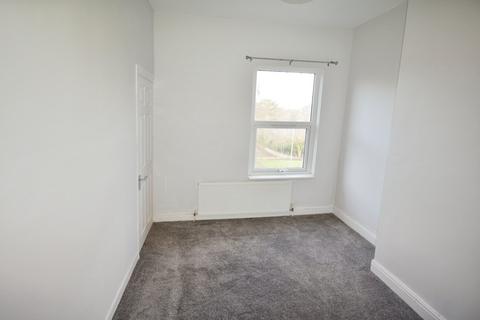 2 bedroom terraced house to rent, Minimum Terrace, Derbyshire S40