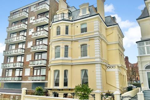 Flat 2, 31 Clifton Crescent, Folkestone, CT20 2EN