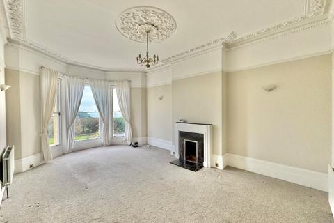 Flat 2, 31 Clifton Crescent, Folkestone, CT20 2EN