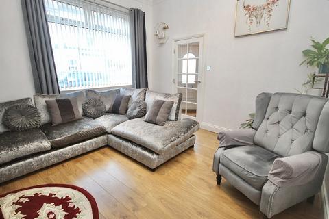 4 bedroom end of terrace house for sale, High Street, Saltburn-by-the-Sea TS12