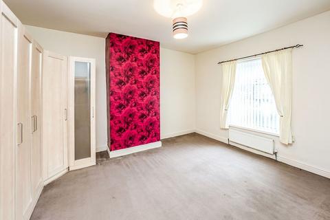 2 bedroom terraced house for sale, Crosland Street, Crosland Moor, West Yorkshire HD4