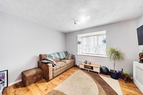 1 bedroom apartment for sale, Summerhill Way, Mitcham CR4