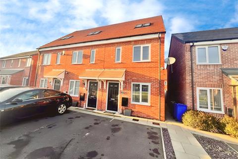 3 bedroom end of terrace house for sale, Upton Drive, Staffordshire DE14