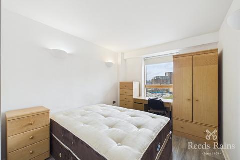 2 bedroom apartment to rent, Riverside Way, Leeds LS1