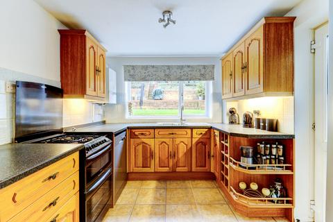 6 Rydal Way, High Wycombe, HP12 4NS