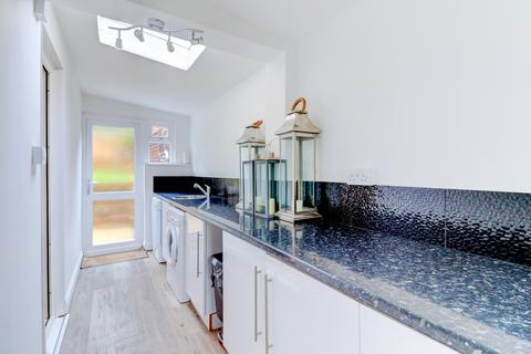 6 Rydal Way, High Wycombe, HP12 4NS