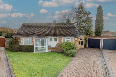 3 bedroom bungalow for sale, Pymcombe Close, Buckinghamshire HP27