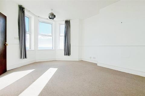 2 bedroom flat to rent, West Hill Road, East Sussex TN38