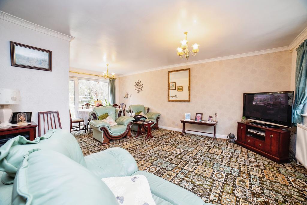 Lounge Dining Room