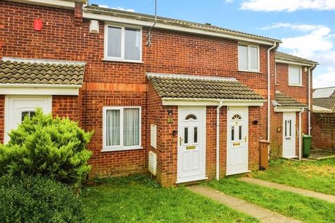 2 bedroom house to rent, Yeo Close, Plymouth PL3