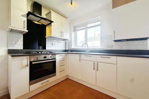 3 bedroom terraced house to rent, Willow Crescent, Tonbridge TN12