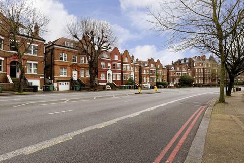 1 bedroom flat to rent, NW3