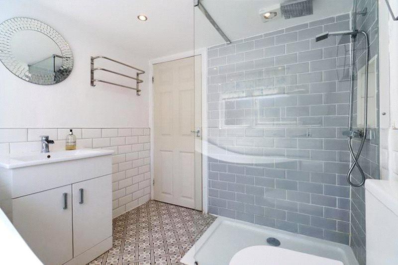 2nd Floor Bathroom
