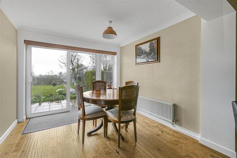 29 Fox Road, Balsham, Cambridge, CB21 4EZ