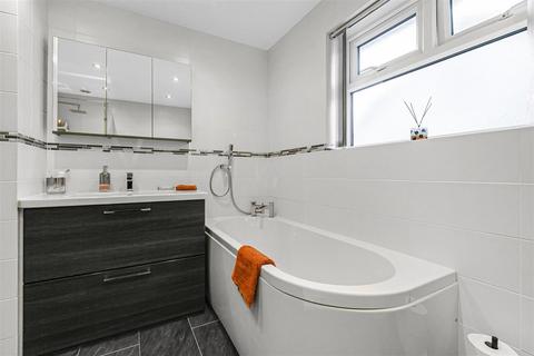 29 Fox Road, Balsham, Cambridge, CB21 4EZ