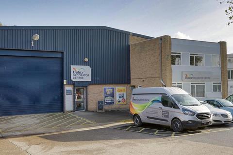 Industrial unit to rent, Westgate Industrial Estate, Northampton NN5