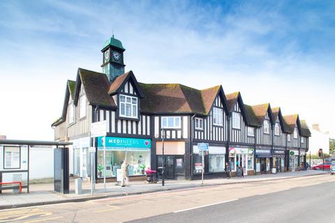 Retail property (high street) to rent, Bridge Street, Taunton TA1