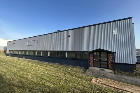 Industrial unit to rent, Kingsfield Park, Northampton NN5