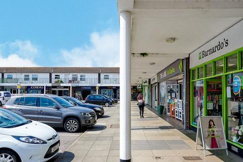 Retail property (out of town) to rent, St Thomas, Exeter EX4