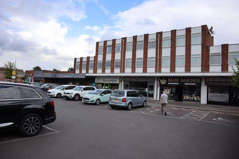 Convenience store to rent, Thornton Square, Macclesfield SK11