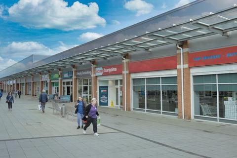 Retail property (out of town) to rent, M Pavilion, Stockton-on-Tees TS17