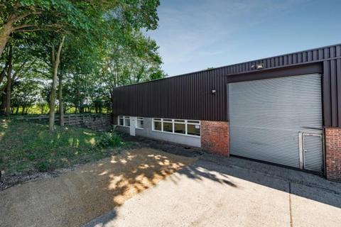 Industrial unit to rent, Watlington Industrial Estate, Watlington OX49