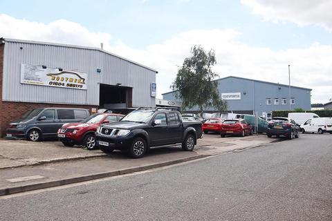 Industrial unit to rent, St James Mill Road, Northampton NN5